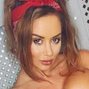 bellaluxx_xo Onlyfans Photo Gallery 