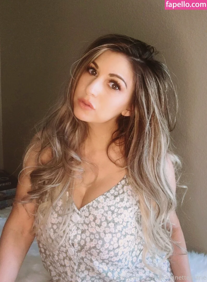 antoinettemarie Onlyfans Photo Gallery 