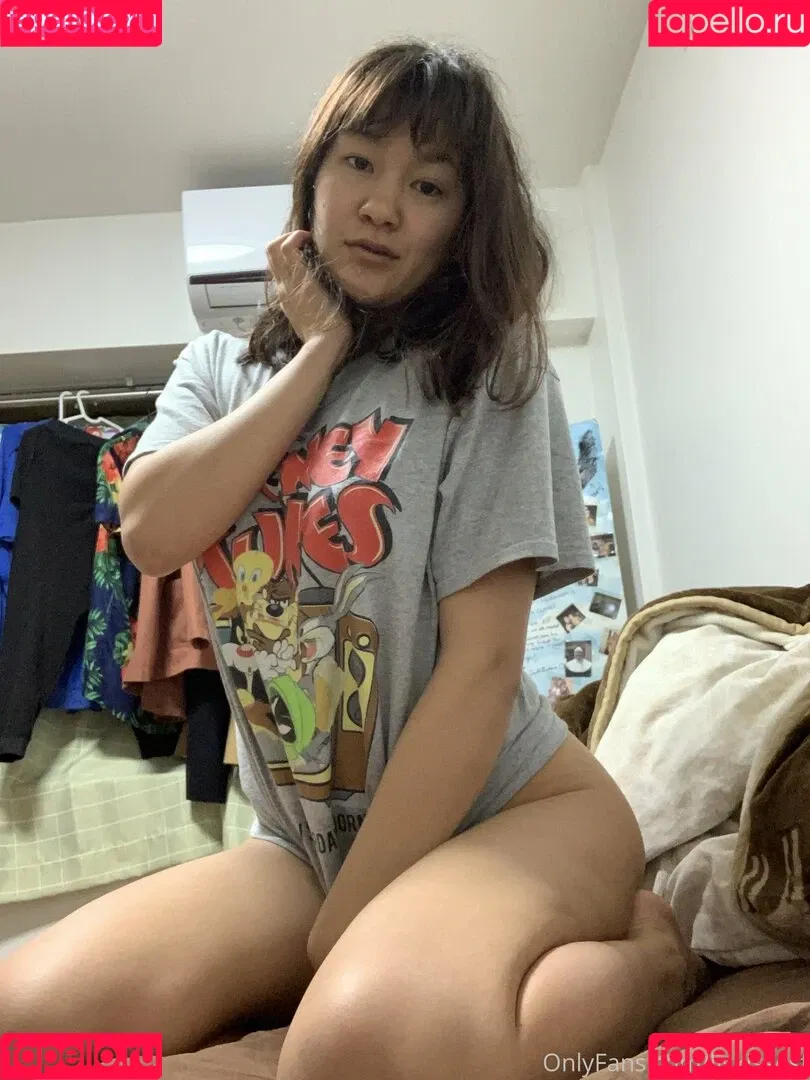 liskissesf Onlyfans Photo Gallery 