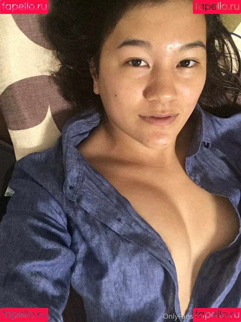 liskissesf Onlyfans Photo Gallery 