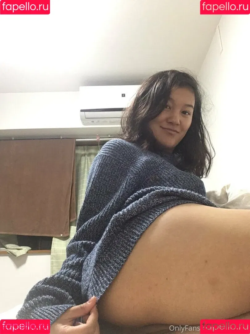 liskissesf Onlyfans Photo Gallery 