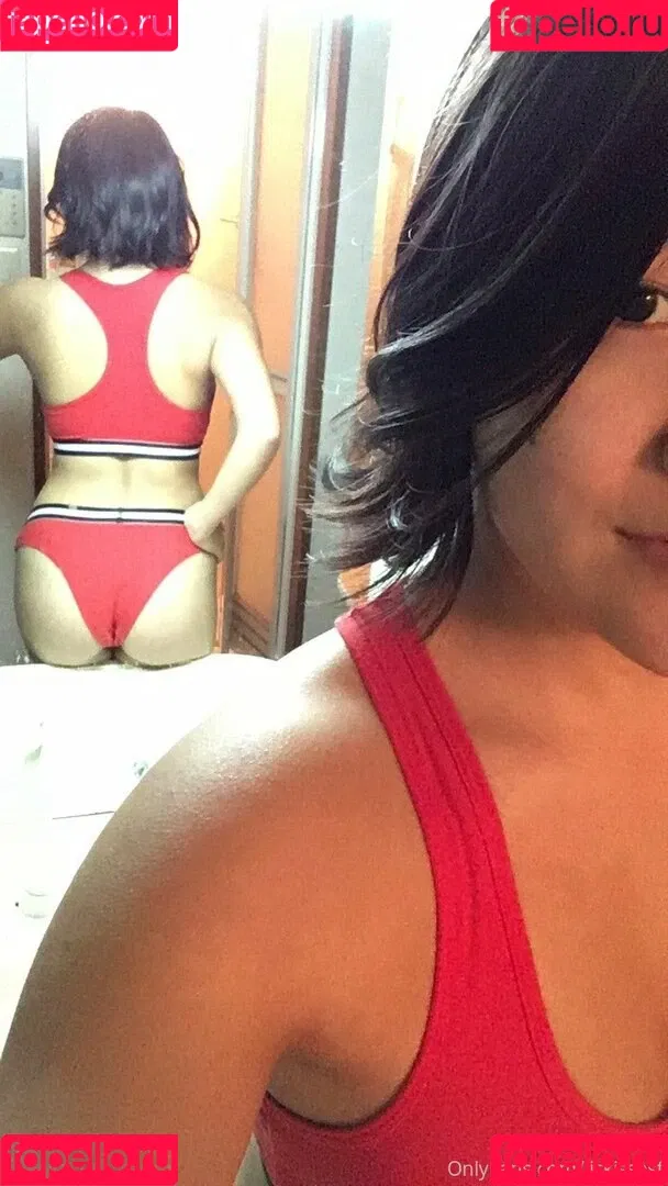 liskissesf Onlyfans Photo Gallery 