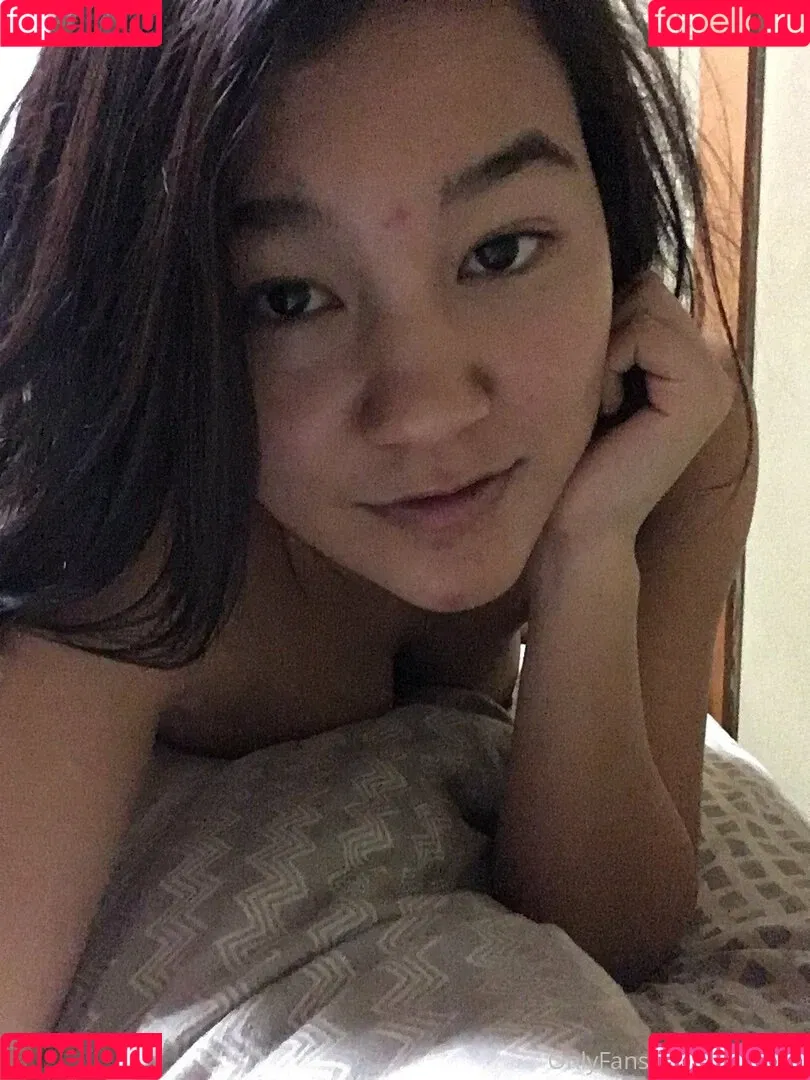 liskissesf Onlyfans Photo Gallery 