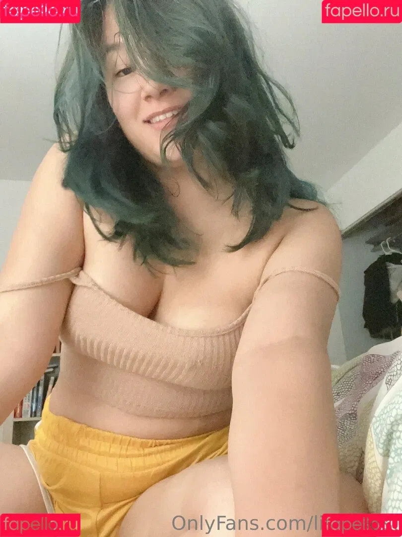 liskissesf Onlyfans Photo Gallery 
