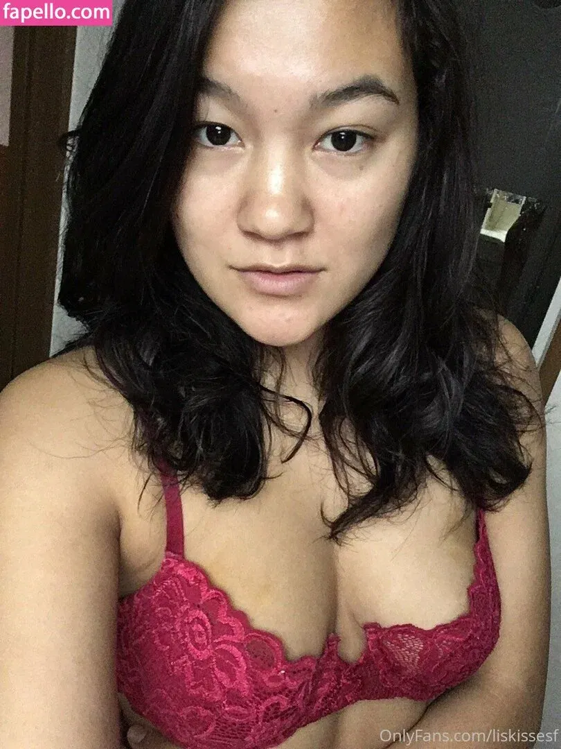 liskissesf Onlyfans Photo Gallery 