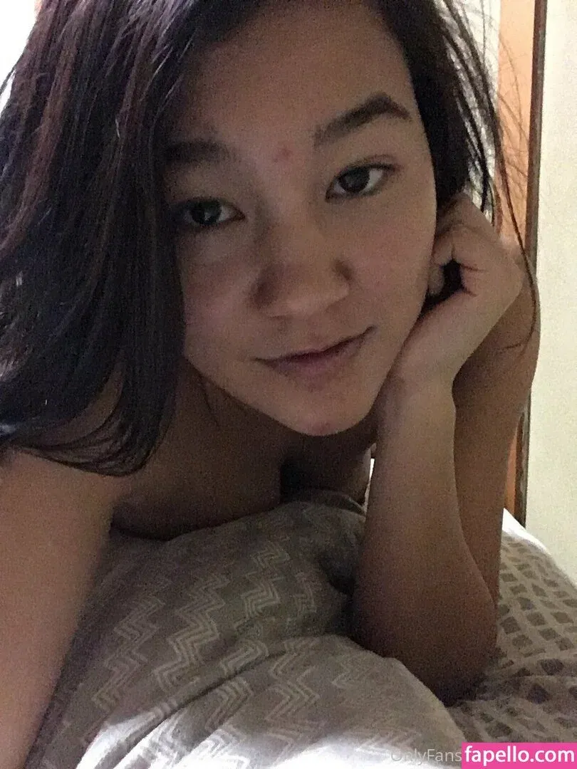 liskissesf Onlyfans Photo Gallery 