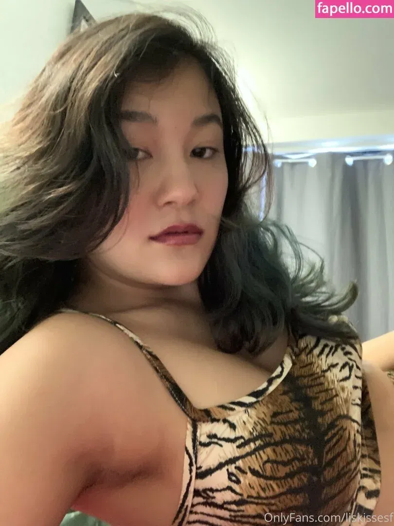 liskissesf Onlyfans Photo Gallery 