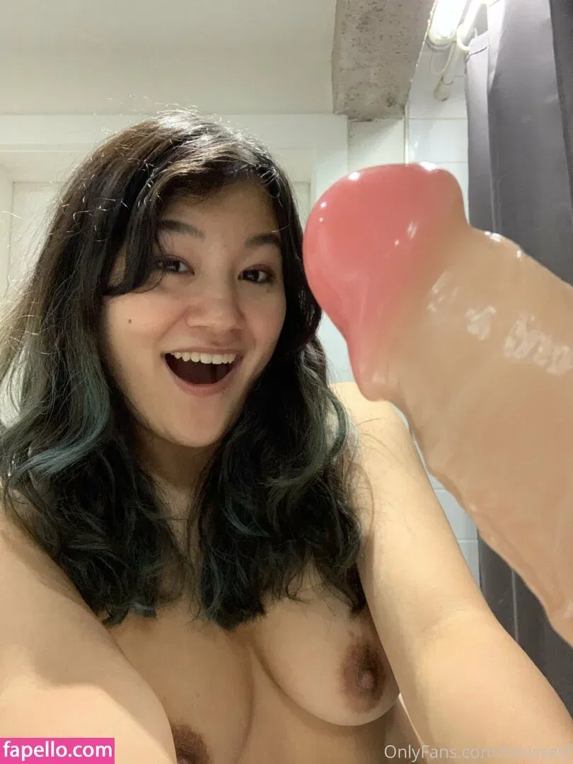 liskissesf Onlyfans Photo Gallery 