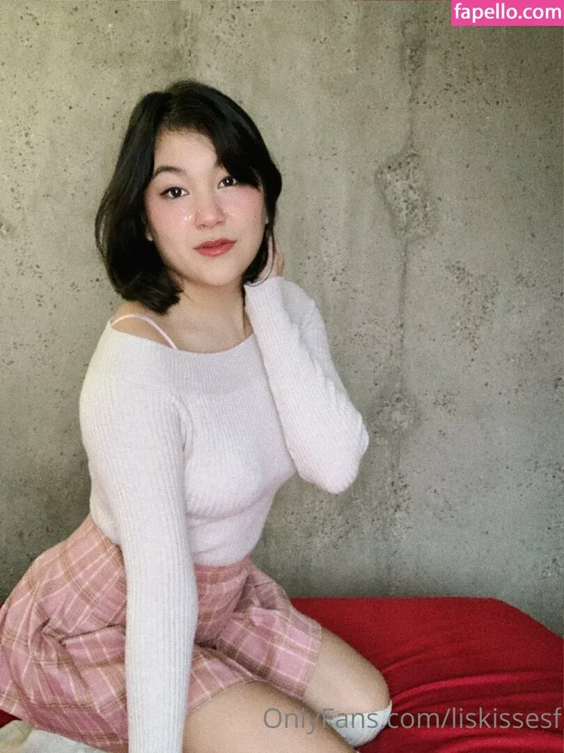 liskissesf Onlyfans Photo Gallery 