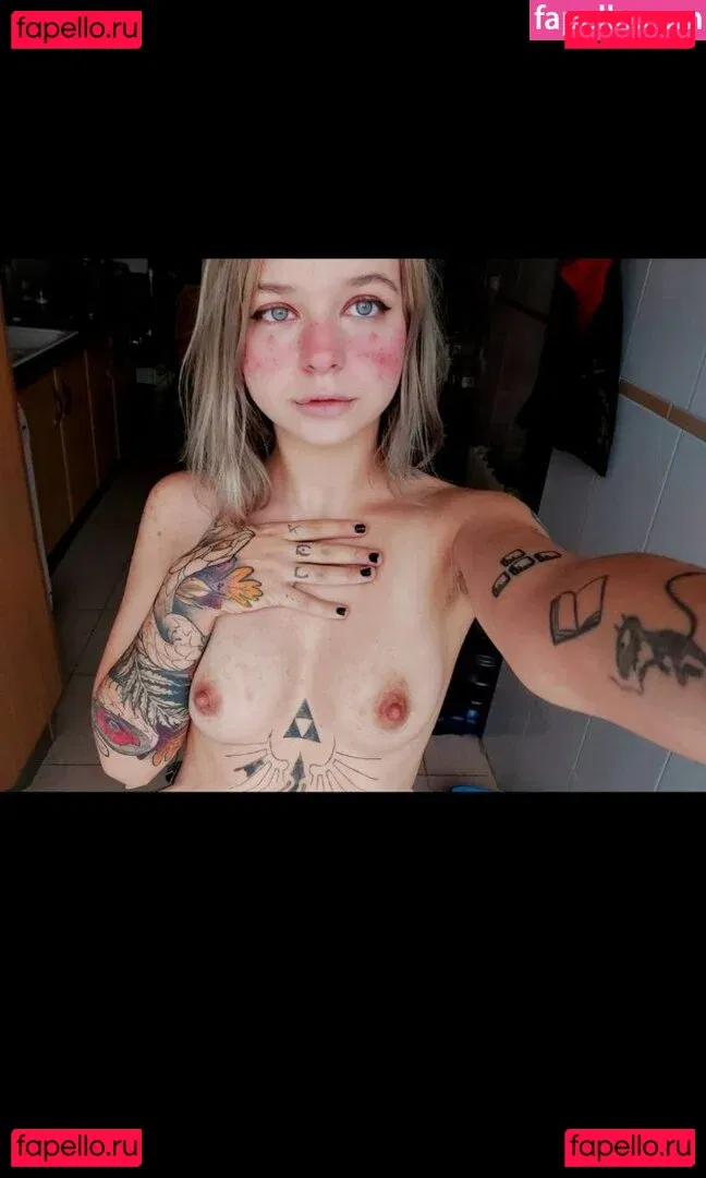 xhuronax Onlyfans Photo Gallery 