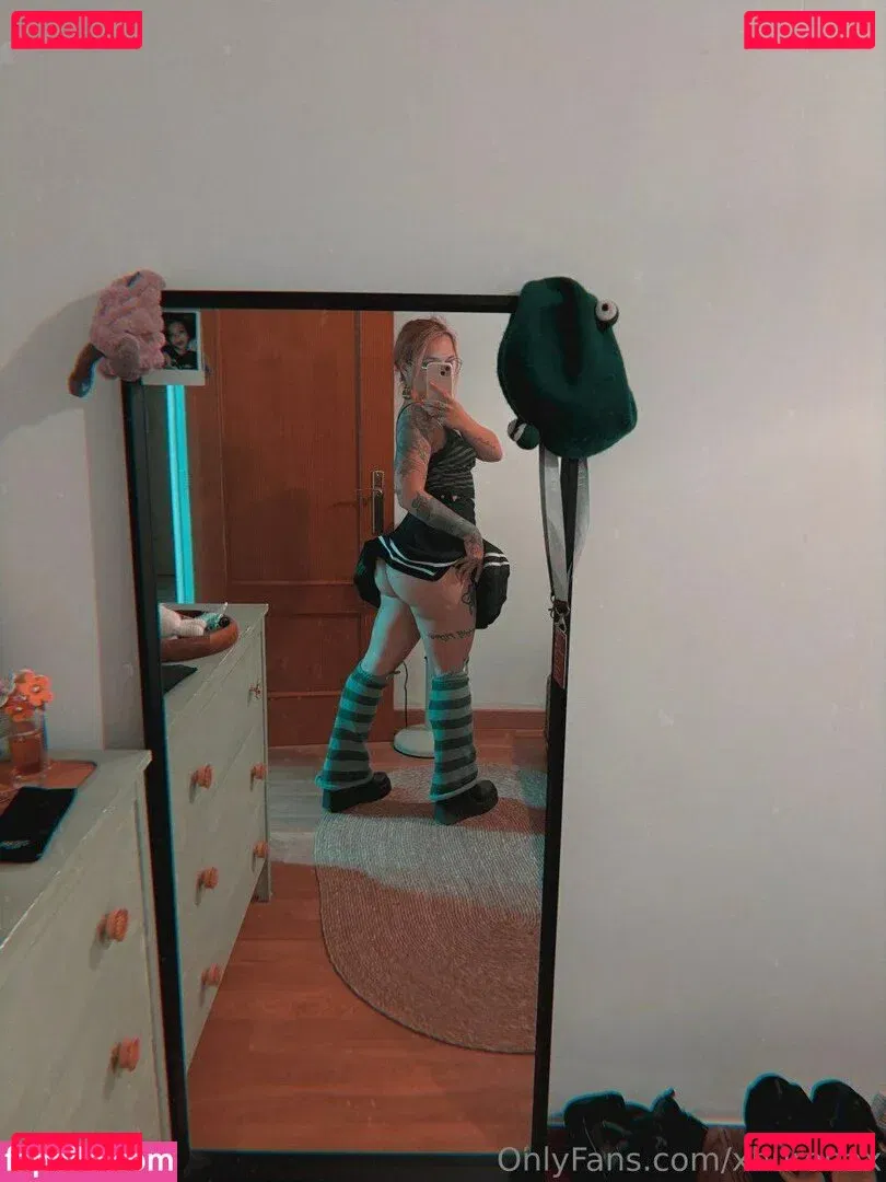 xhuronax Onlyfans Photo Gallery 