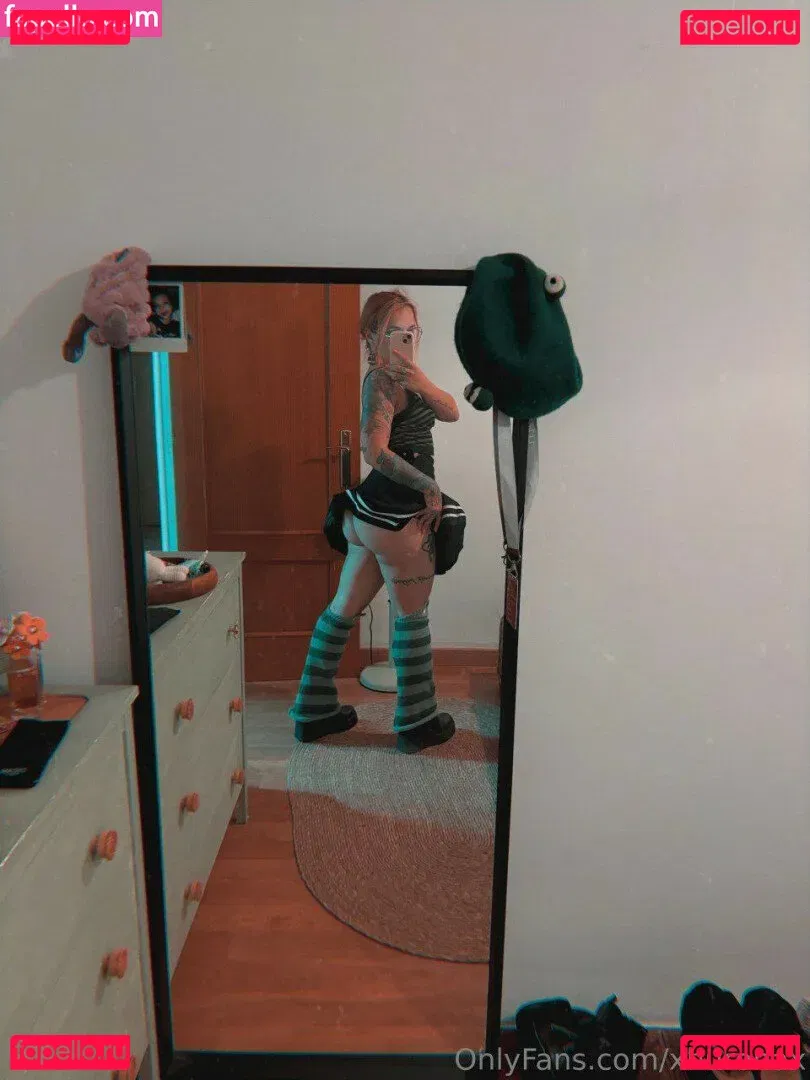 xhuronax Onlyfans Photo Gallery 