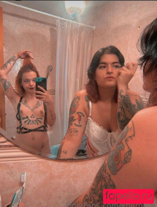 xhuronax Onlyfans Photo Gallery 