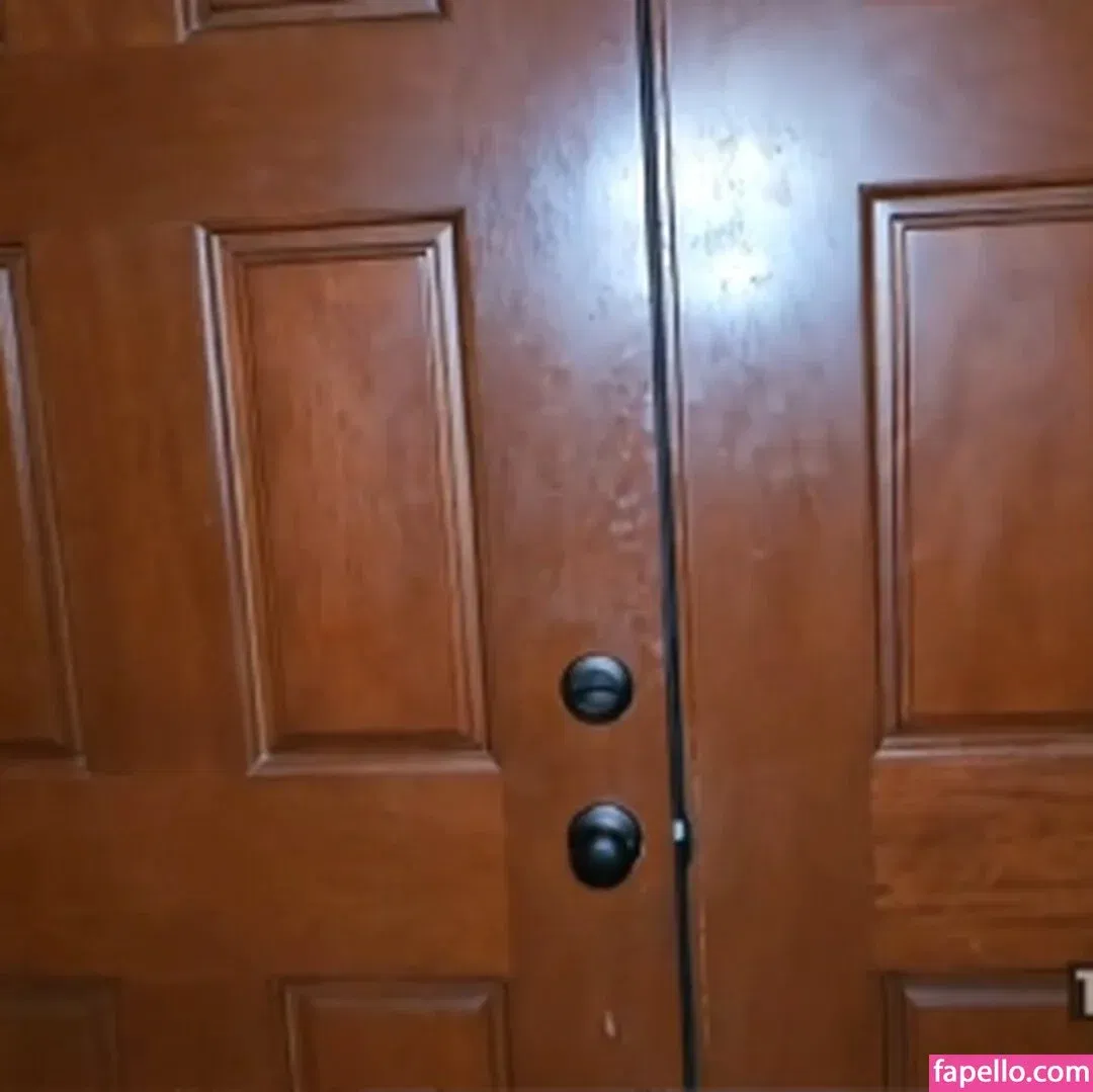 monamonhoe Onlyfans Photo Gallery 