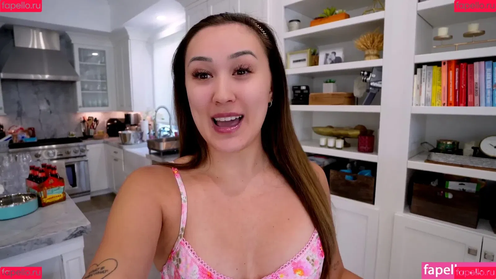 LaurDIY Onlyfans Photo Gallery 