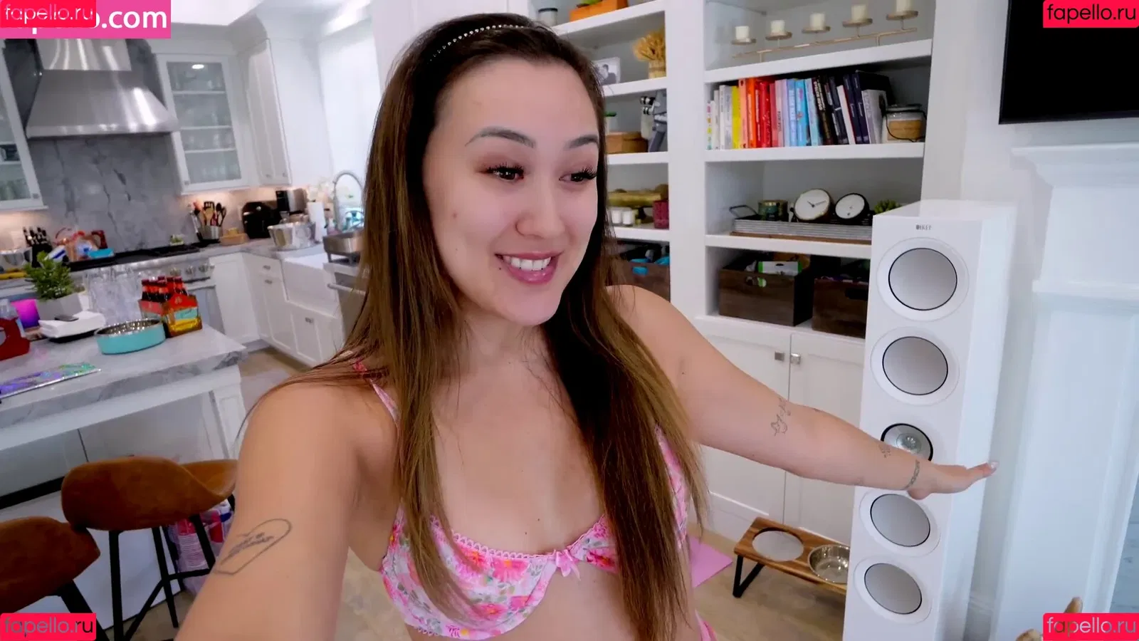 LaurDIY Onlyfans Photo Gallery 
