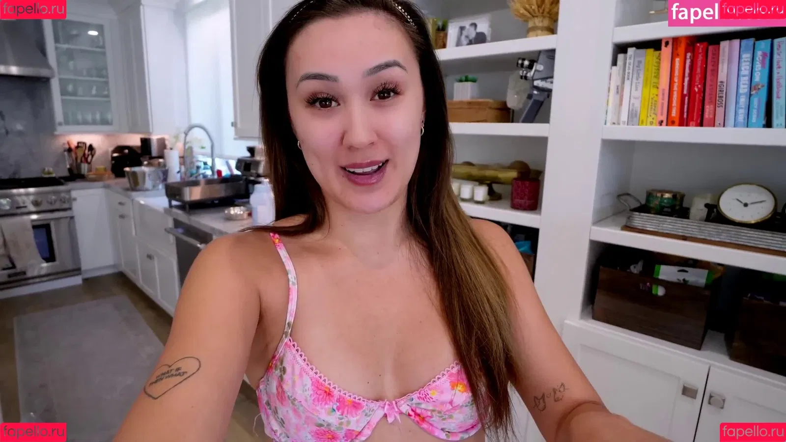 LaurDIY Onlyfans Photo Gallery 