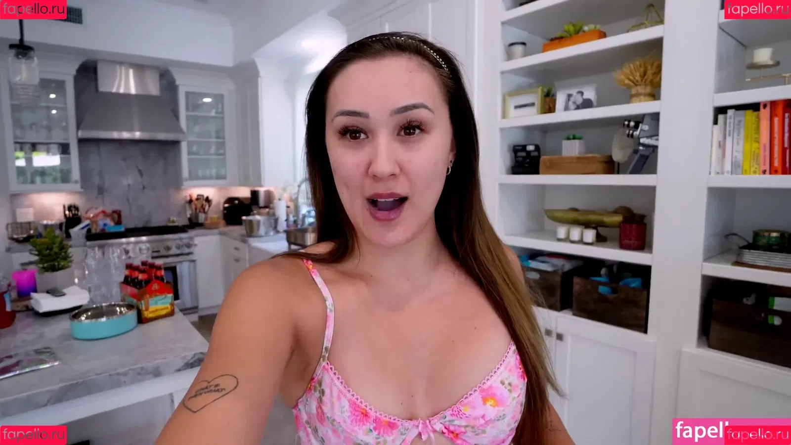 LaurDIY Onlyfans Photo Gallery 