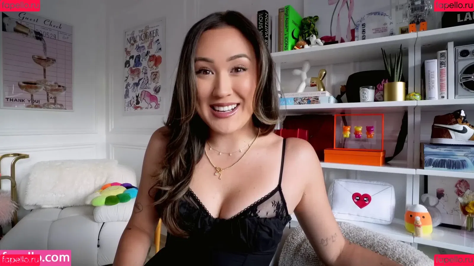 LaurDIY Onlyfans Photo Gallery 