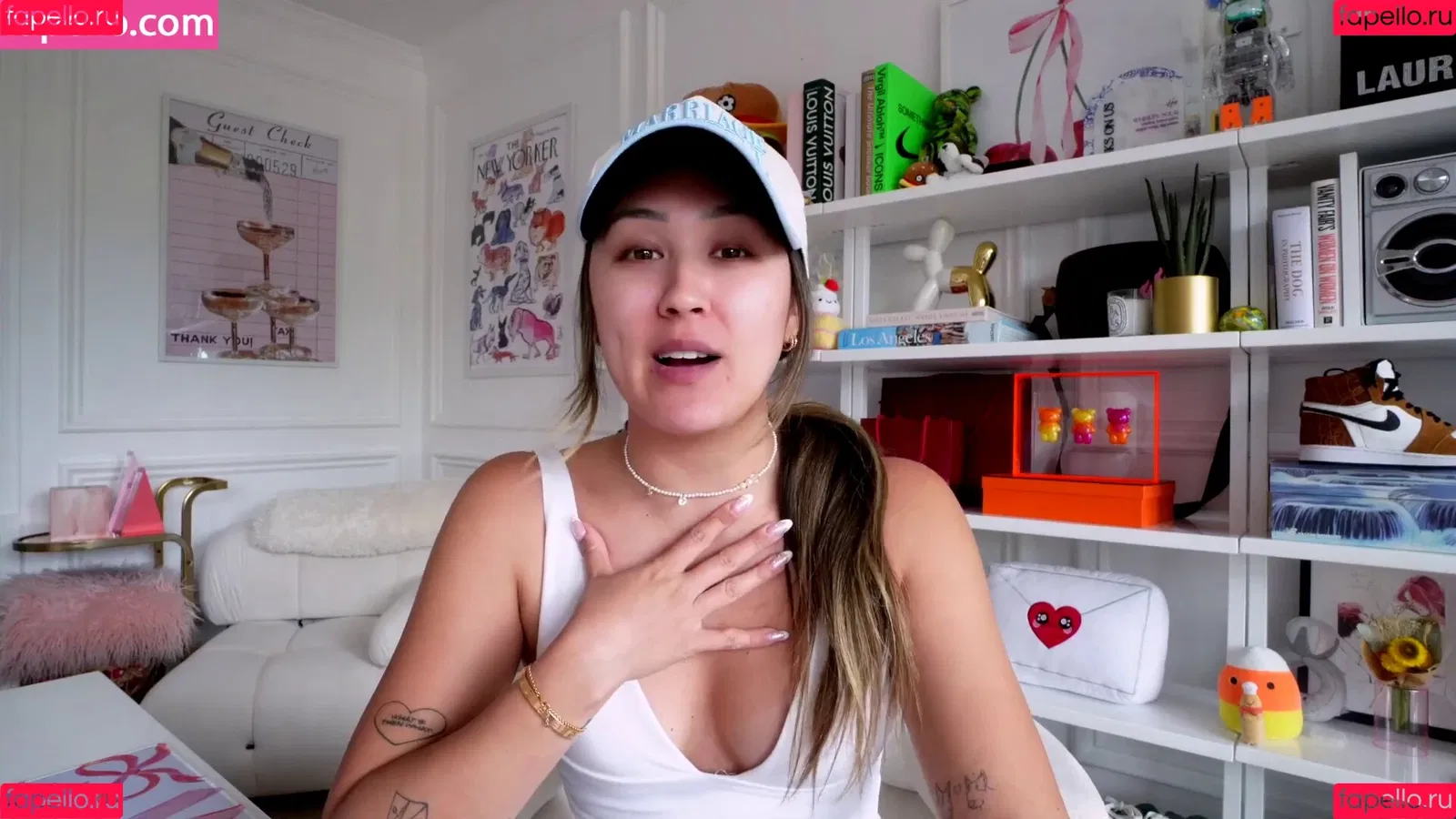 LaurDIY Onlyfans Photo Gallery 