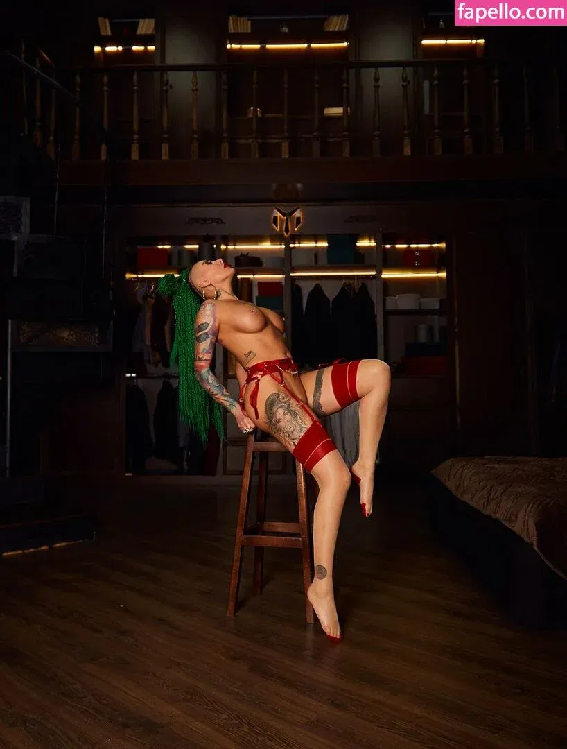 Alja_biokukly Onlyfans Photo Gallery 