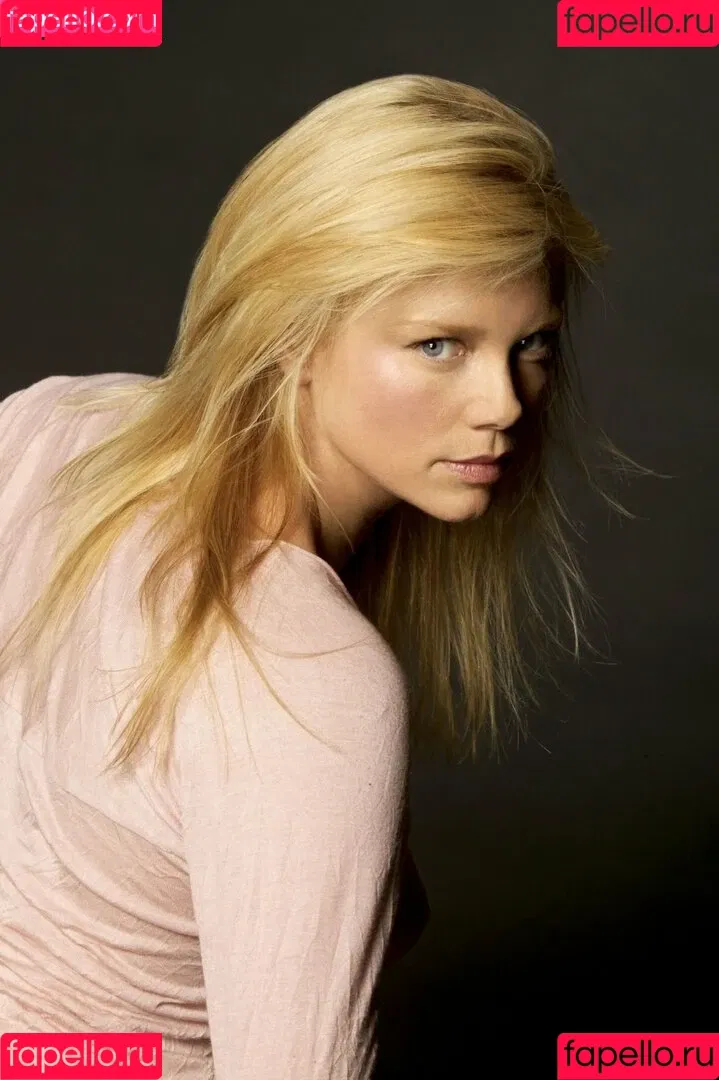 Peta Wilson Onlyfans Photo Gallery 