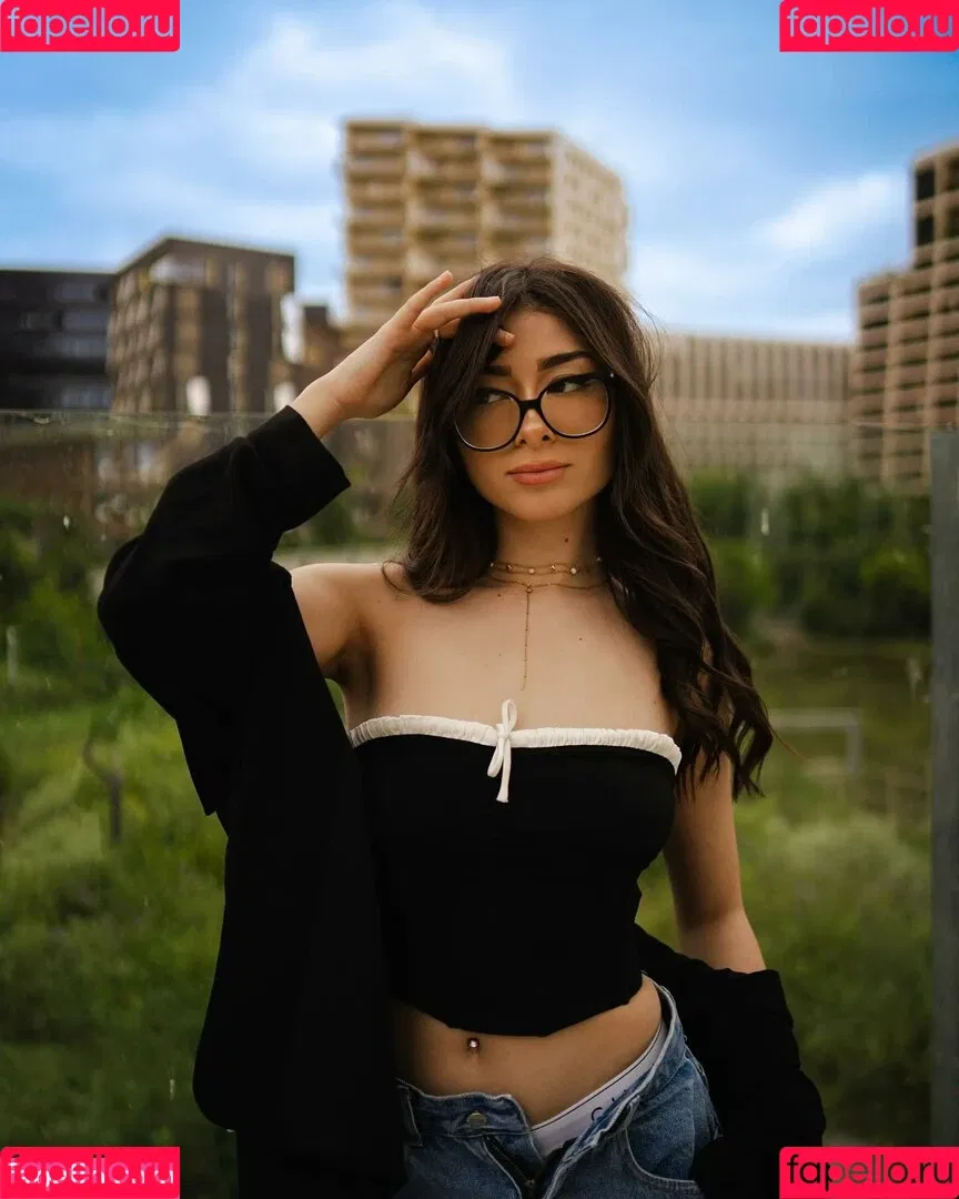 Helydia Onlyfans Photo Gallery 