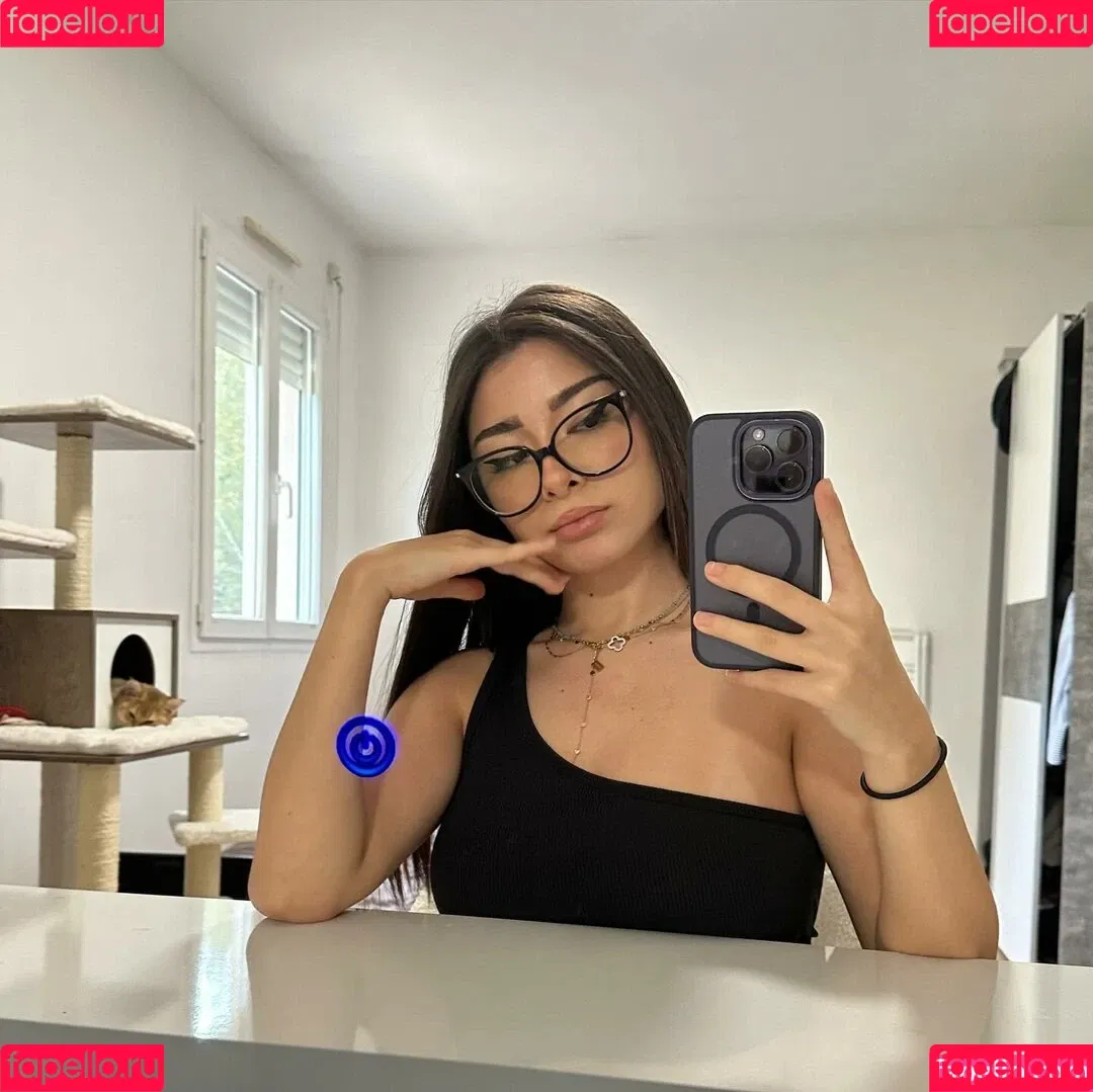 Helydia Onlyfans Photo Gallery 