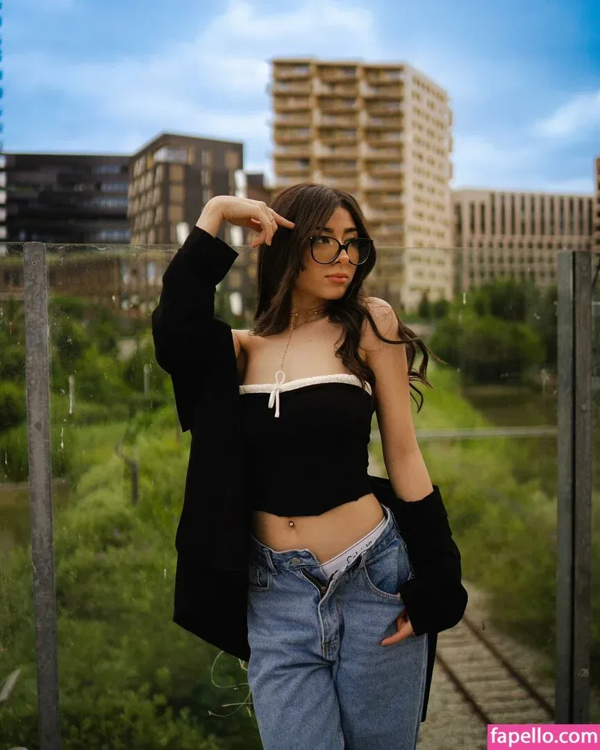 Helydia Onlyfans Photo Gallery 