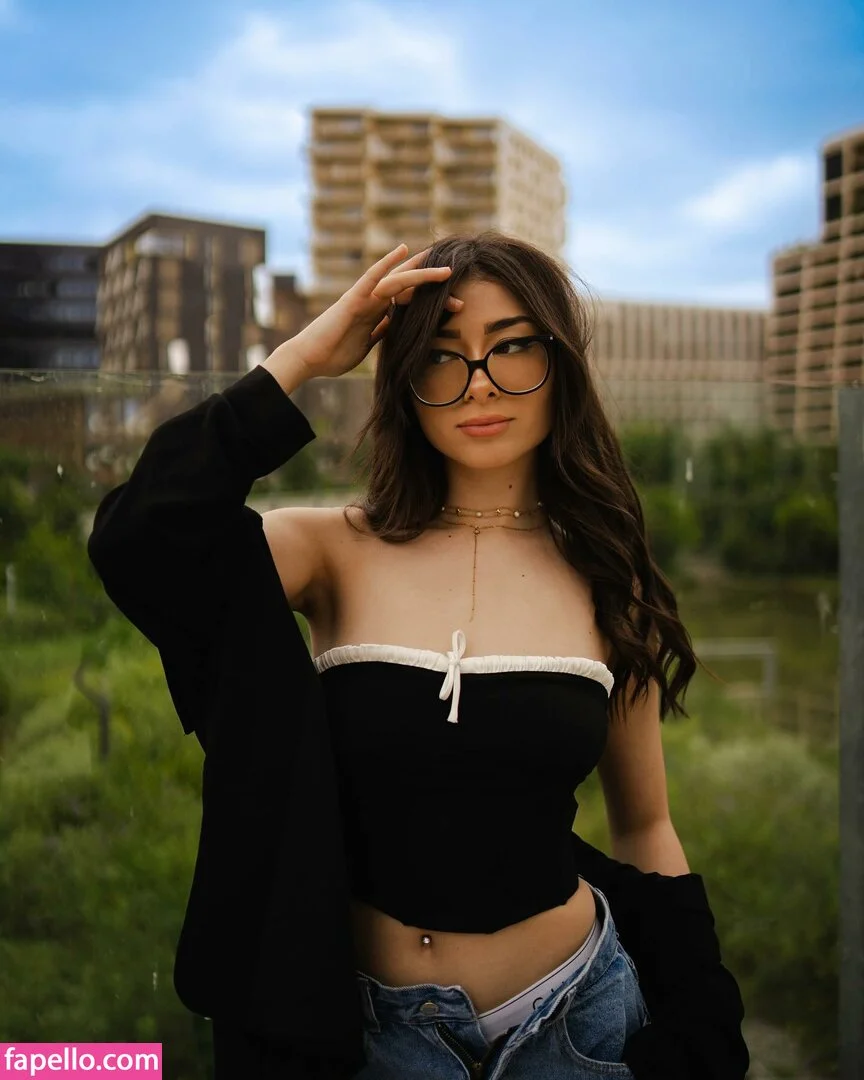 Helydia Onlyfans Photo Gallery 