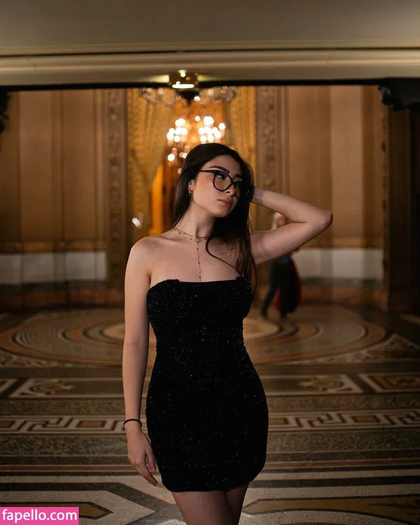 Helydia Onlyfans Photo Gallery 