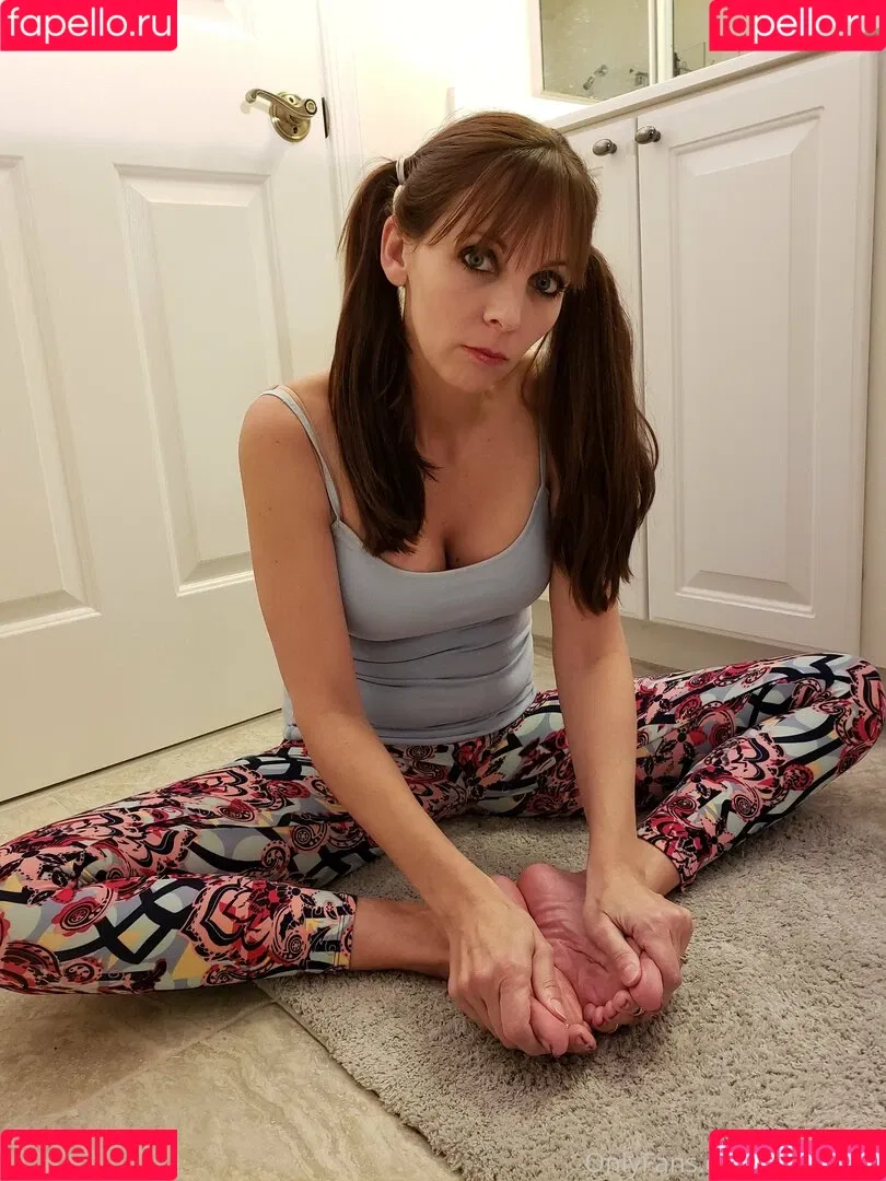 karakinky Onlyfans Photo Gallery 
