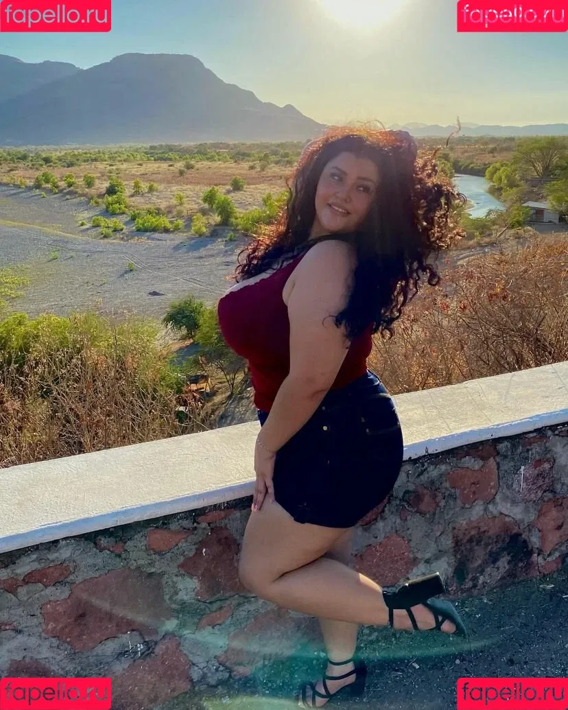 Kelly Del Rey Onlyfans Photo Gallery 