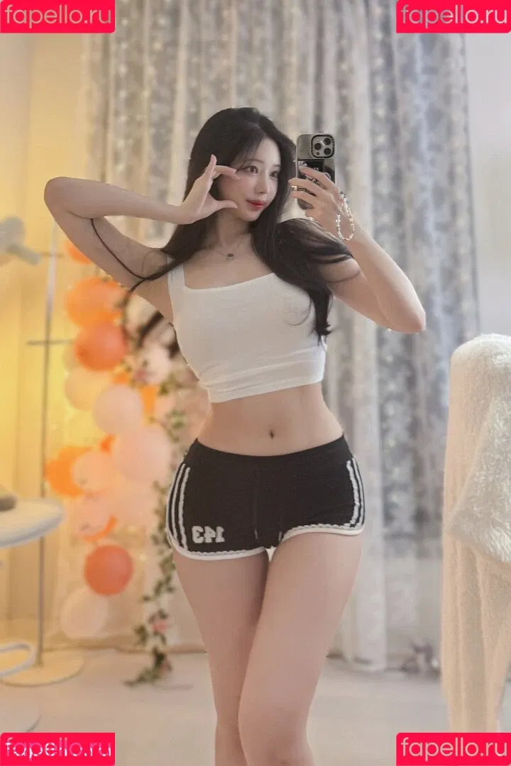6yoon2 Onlyfans Photo Gallery 