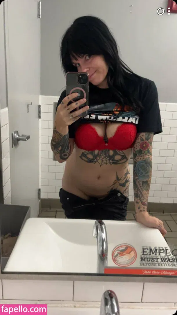 xxxhotwife Onlyfans Photo Gallery 