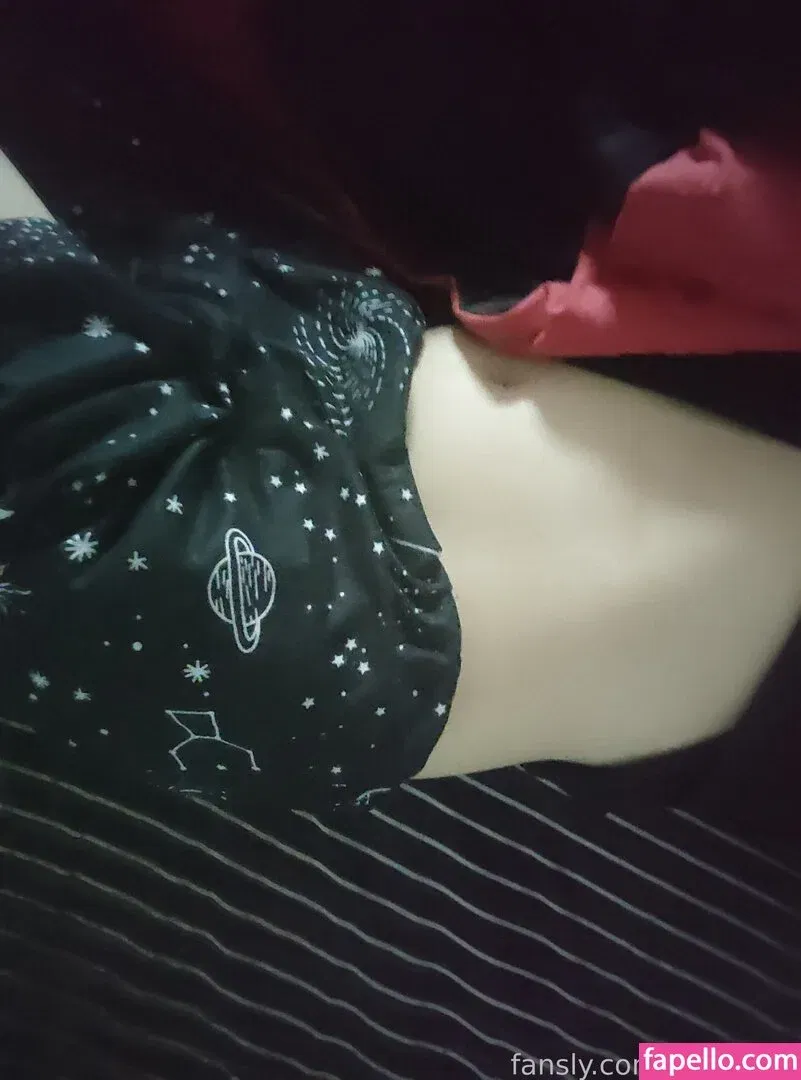 InariFoxy Onlyfans Photo Gallery 