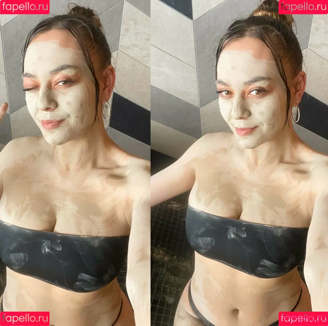 its.shania1111 Onlyfans Photo Gallery 