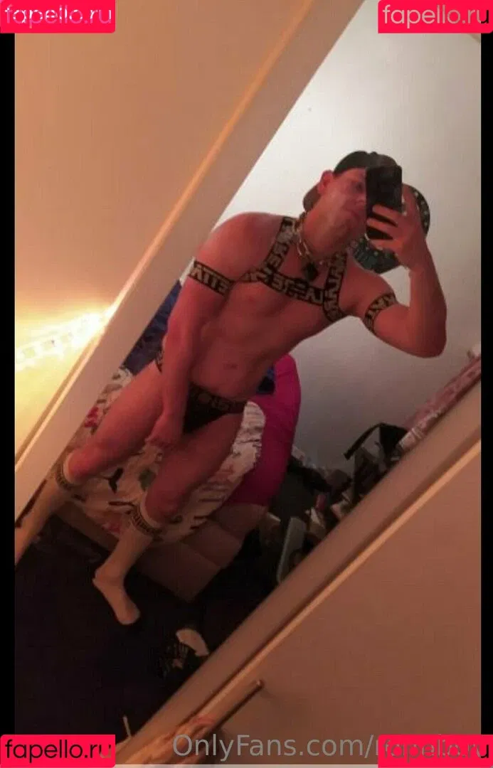 ronnboy Onlyfans Photo Gallery 