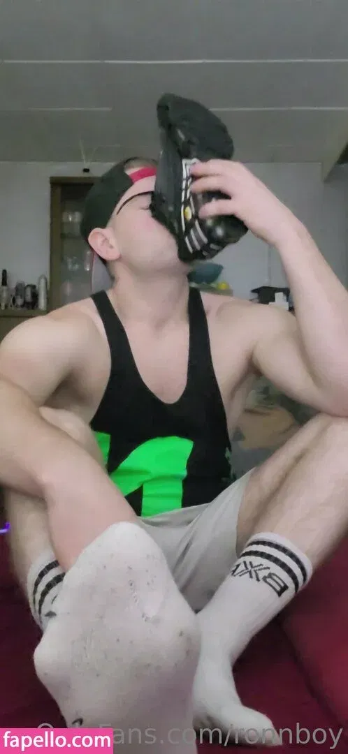 ronnboy Onlyfans Photo Gallery 