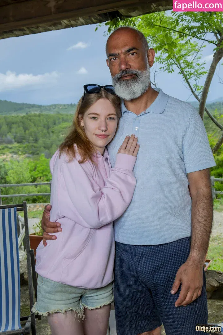 Maya Sinn Onlyfans Photo Gallery 