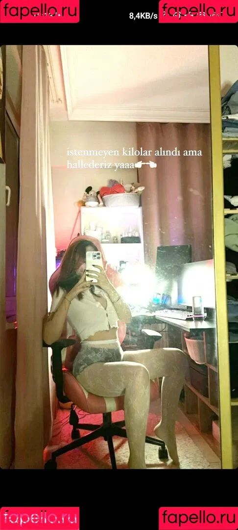 Öz Başak Onlyfans Photo Gallery 