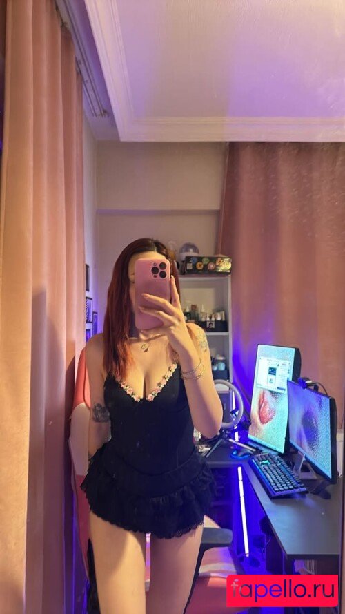 Öz Ba?ak Nude Onlyfans Photo 37