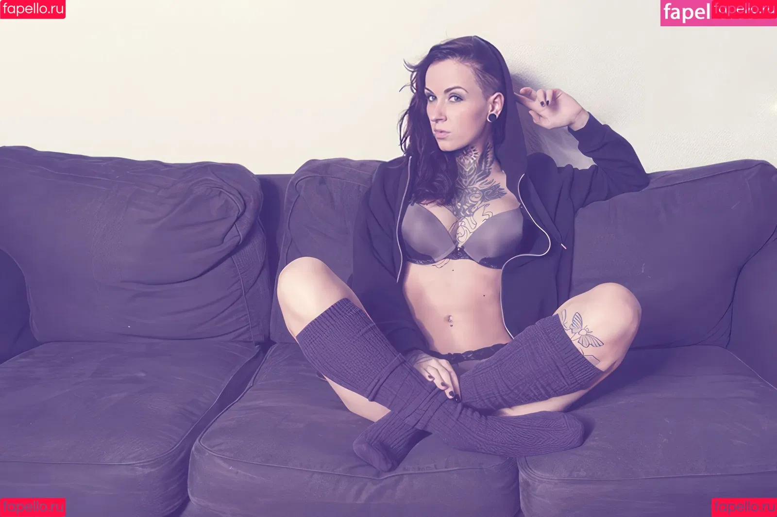 Sina Minou Onlyfans Photo Gallery 