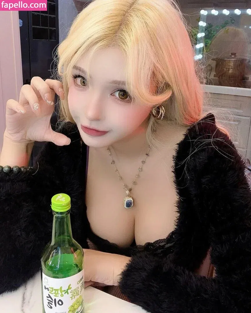 Yu Zhi Qing Onlyfans Photo Gallery 