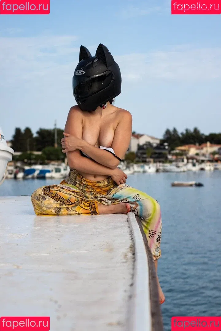 Biker_qu33n Onlyfans Photo Gallery 