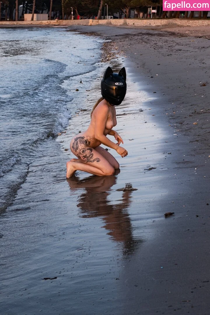 Biker_qu33n Onlyfans Photo Gallery 