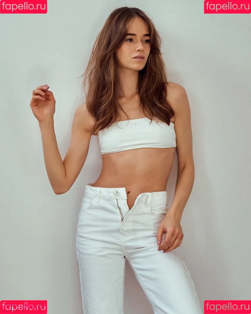 Jadwiga Koc Onlyfans Photo Gallery 