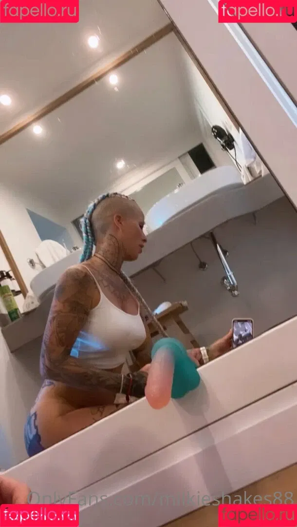 Milkieshakes88 Onlyfans Photo Gallery 