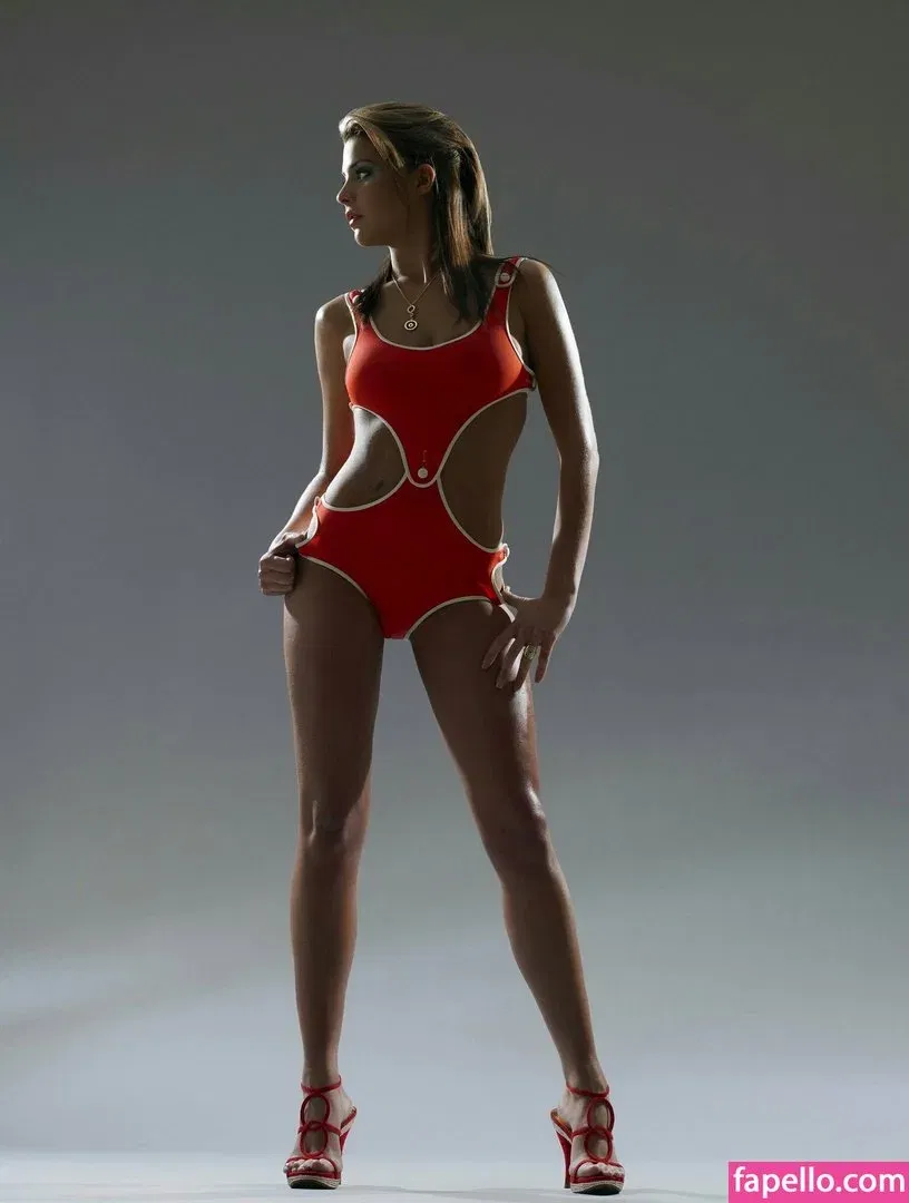 Ms Gunn Onlyfans Photo Gallery 