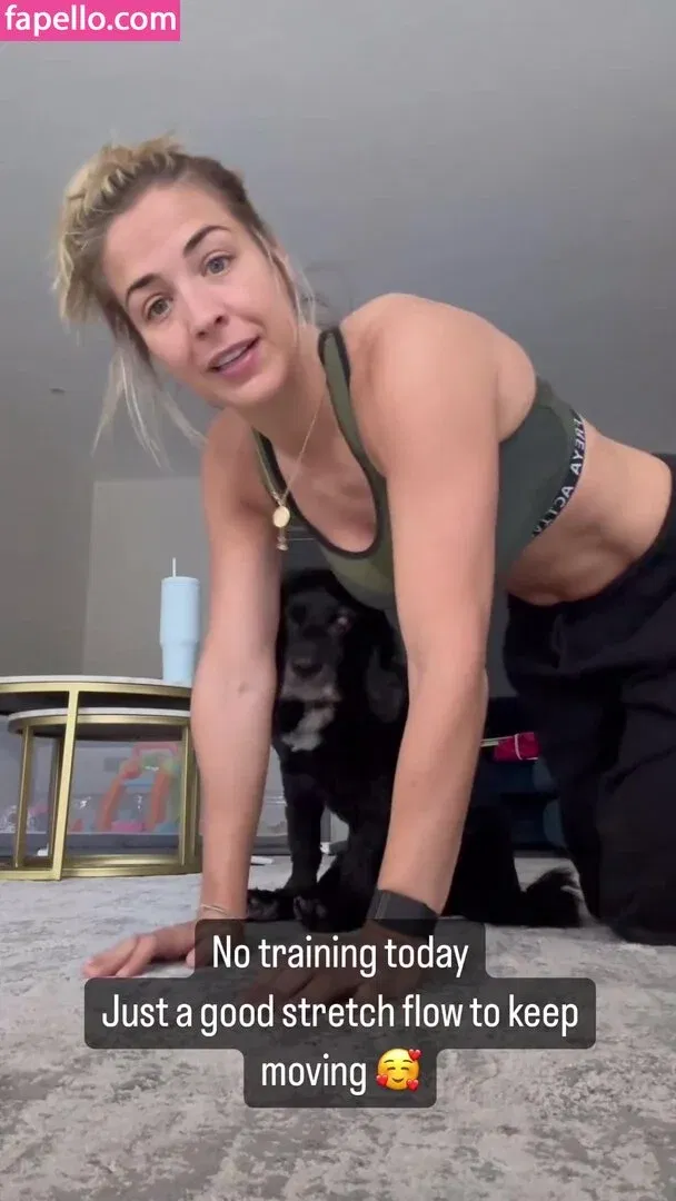 Ms Gunn Onlyfans Photo Gallery 